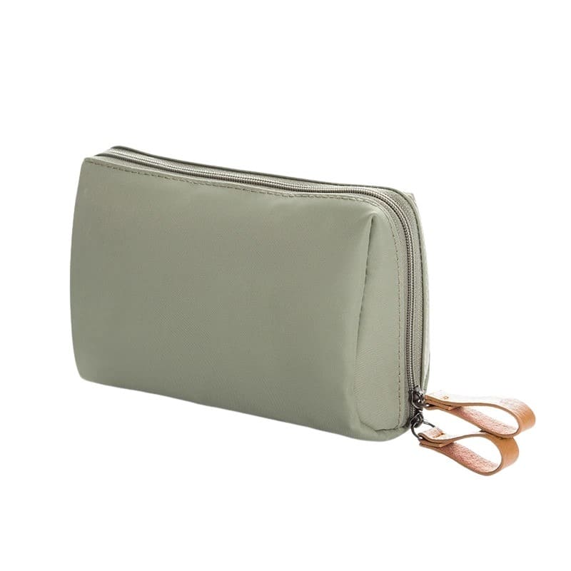mini-trousse-de-toilette-vert-a-vos-trousses Mini trousse de toilette vert - À vos trousses