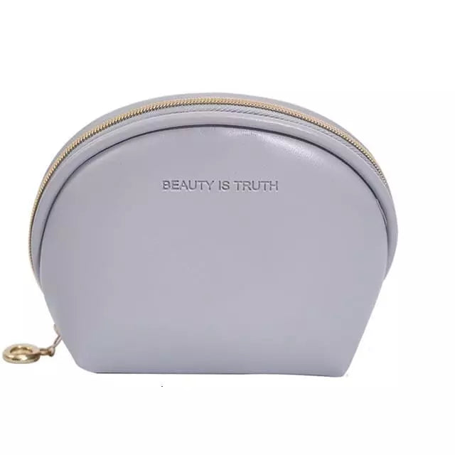 petite-trousse-de-toilette-gris-a-vos-trousses Petite trousse de toilette gris - À vos trousses