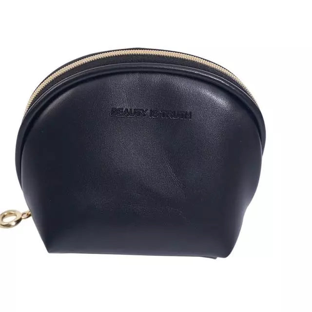 petite-trousse-de-toilette-noir-a-vos-trousses Petite trousse de toilette noir - À vos trousses