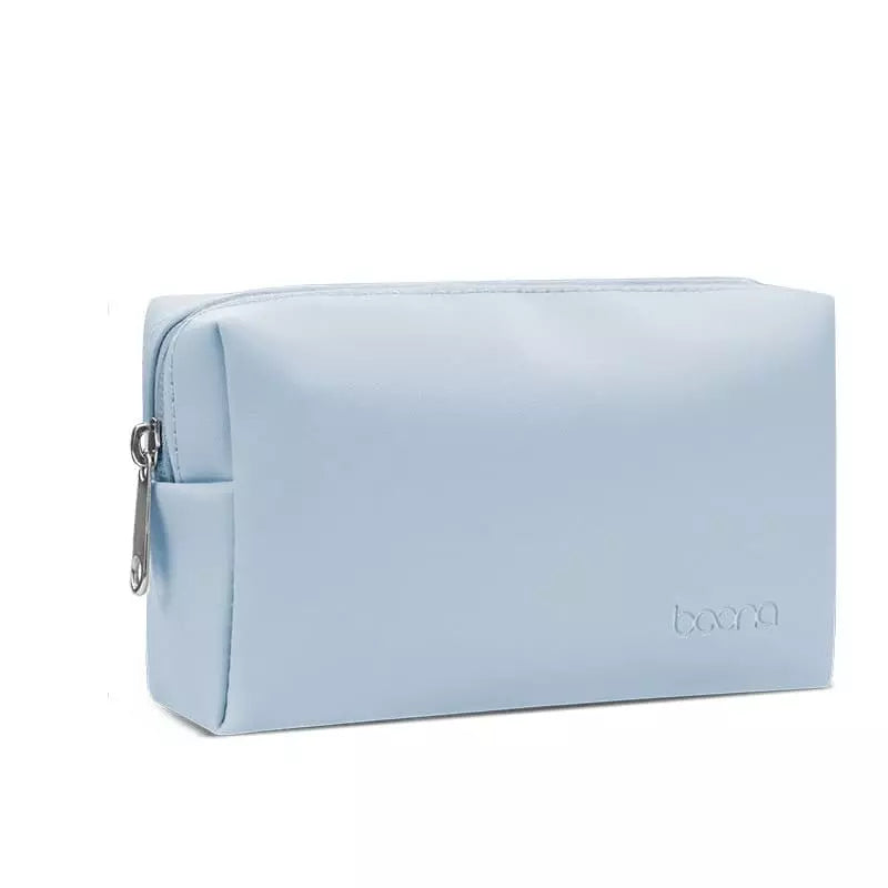 trousse-de-toilette-bleu-a-vos-trousses Trousse de toilette bleu - À vos trousses