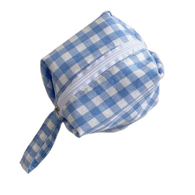 trousse-de-toilette-carree-bleu-a-vos-trousses Trousse de toilette carrée bleu - À vos trousses