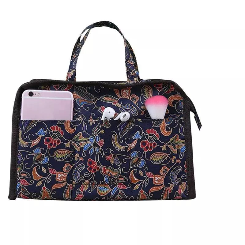 trousse-de-toilette-compartiment-multicolore-a-vos-trousses Trousse de toilette compartiment multicolore - À vos trousses