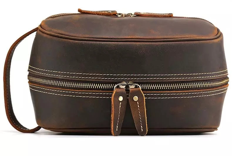 trousse-de-toilette-cuir-homme-luxe-marron-fonce-2-a-vos-trousses