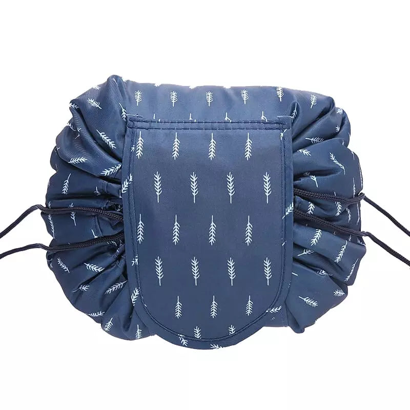 trousse-de-toilette-fourre-tout-bleu-plumes-a-vos-trousses Trousse de toilette fourre tout bleu plumes - À vos trousses