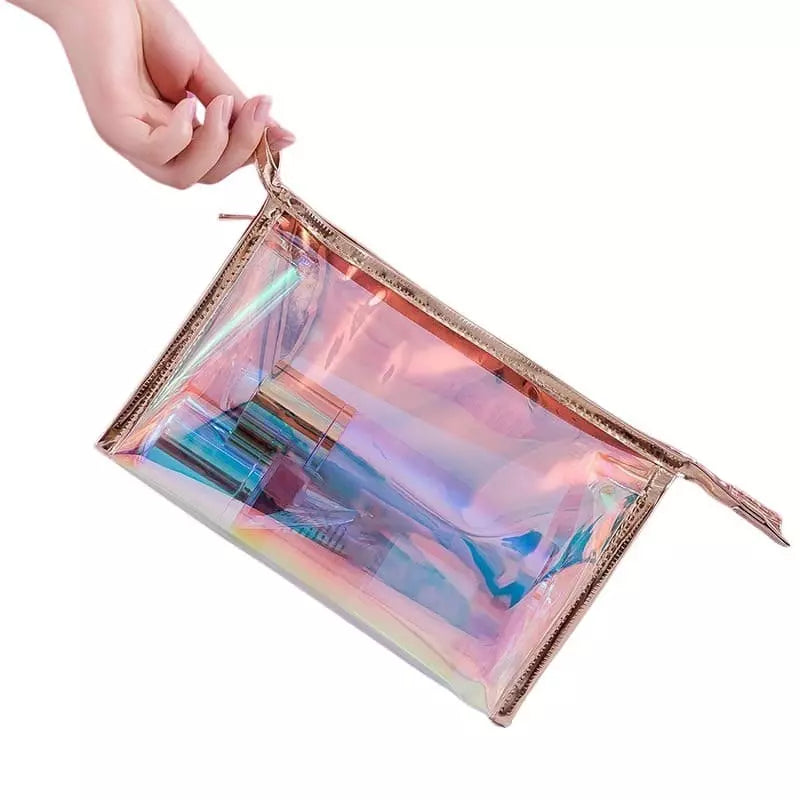 trousse-de-toilette-holographique-m-a-vos-trousses Trousse de toilette holographique taille M - À vos trousses