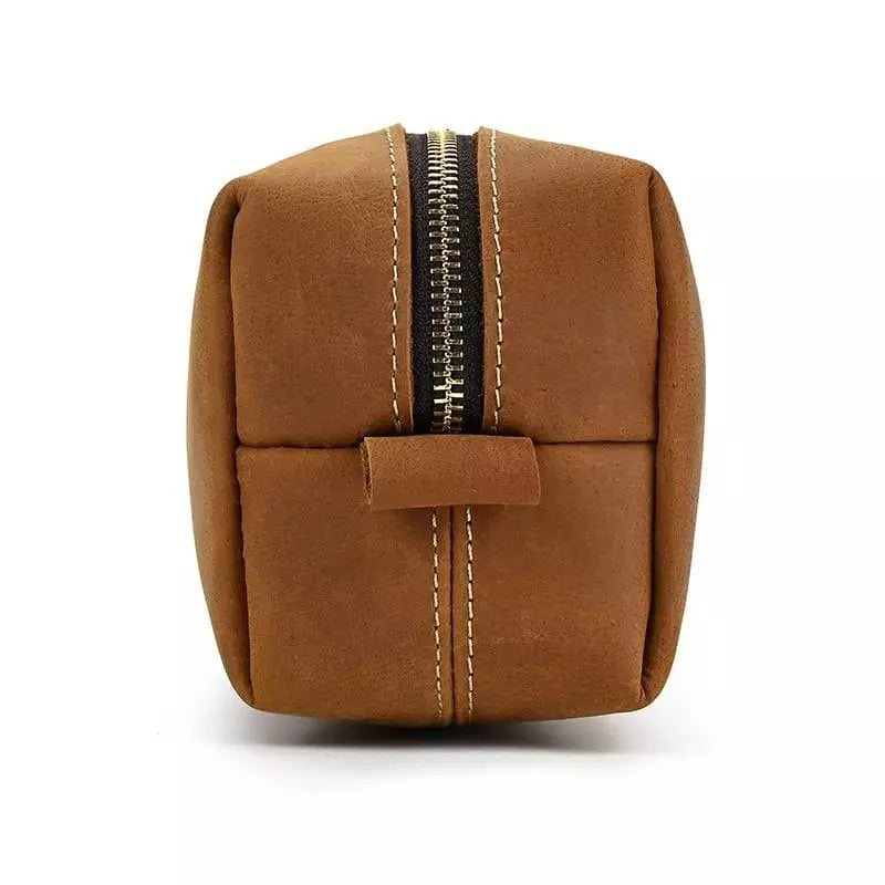 trousse-de-toilette-homme-cuir-marron-3-a-vos-trousses-6