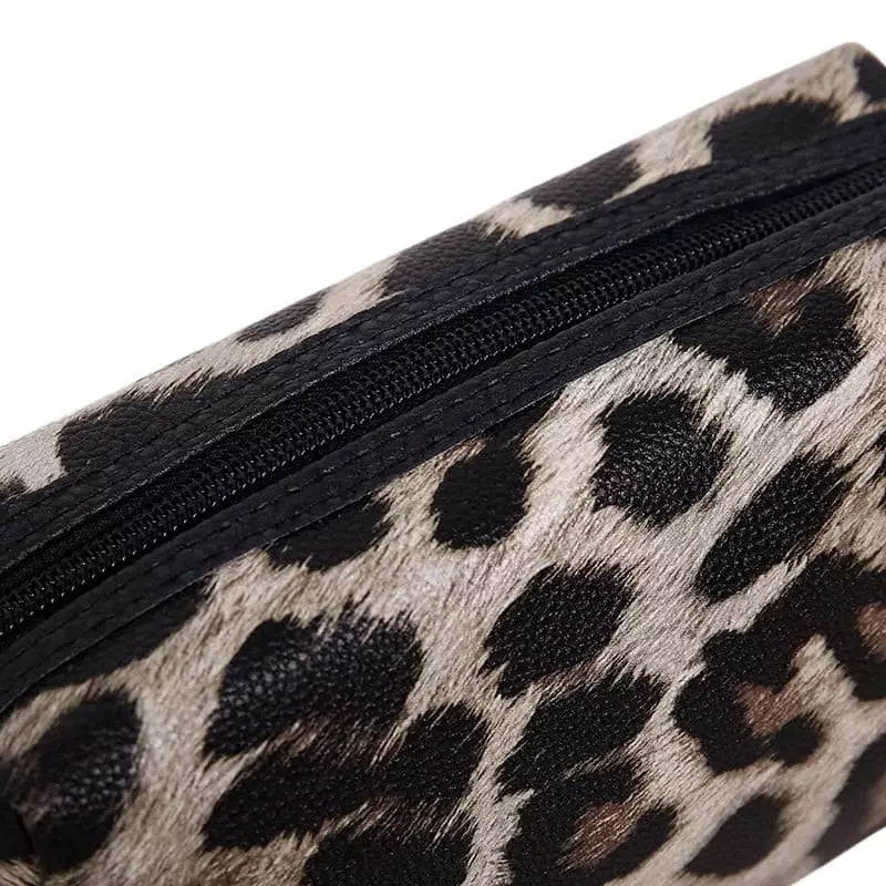 trousse-de-toilette-leopard-marron-4-a-vos-trousses