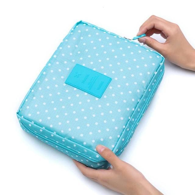 trousse-de-toilette-pliable-2-a-vos-trousses Trousse de toilette pliable - À Vos Trousses