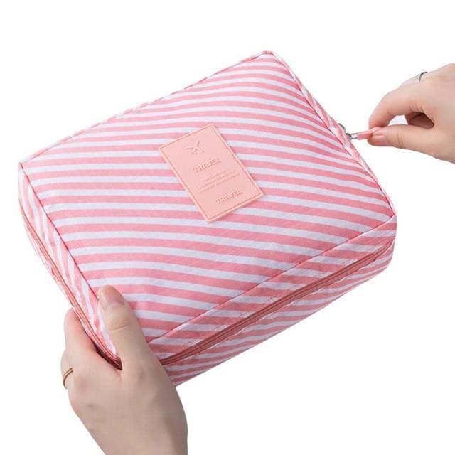 trousse-de-toilette-pliable-7-a-vos-trousses Trousse de toilette pliable - À Vos Trousses