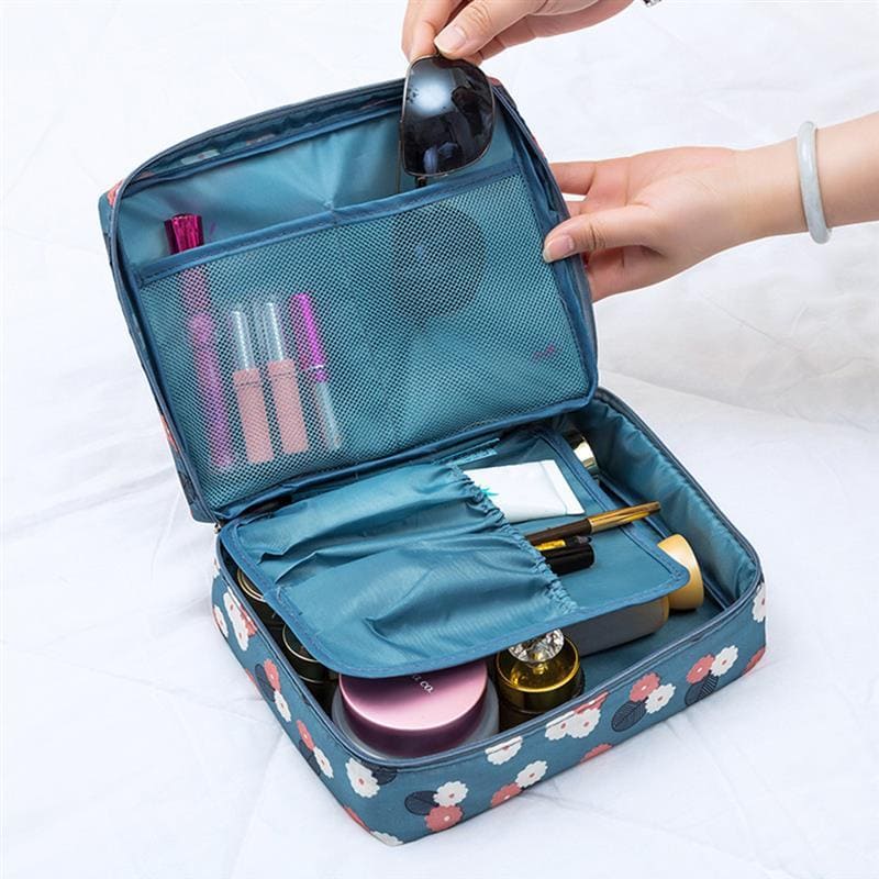 trousse-de-toilette-pliable-a-vos-trousses