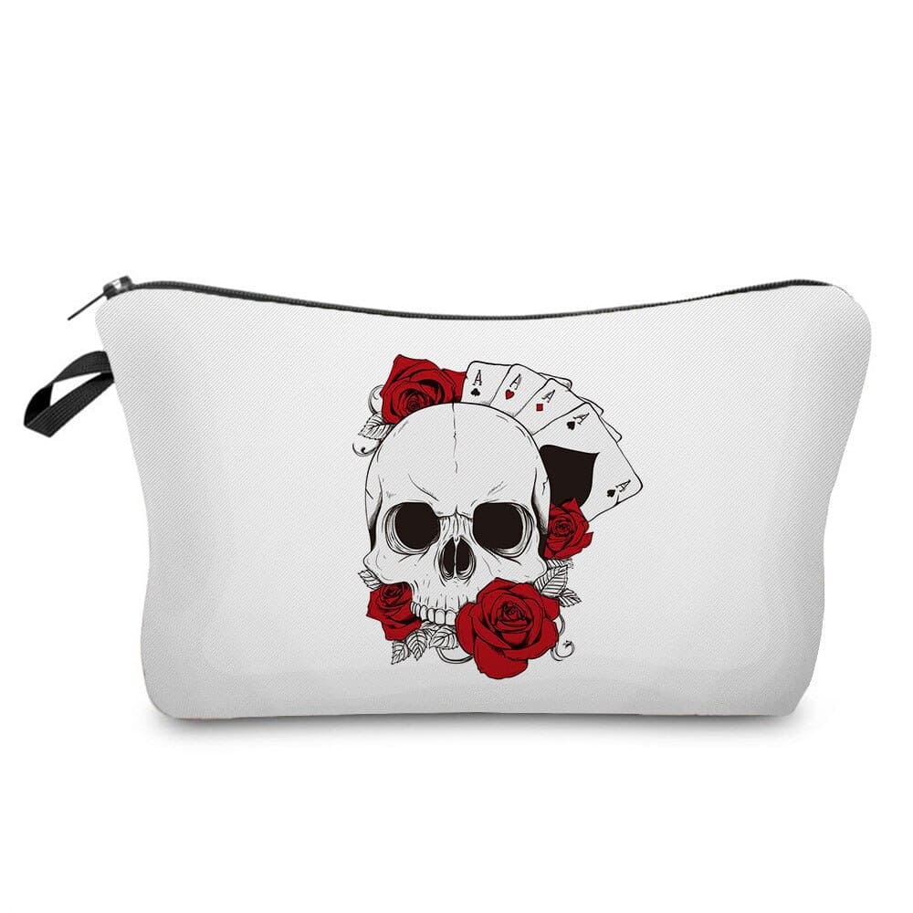 trousse-de-toilette-tete-de-mort-1-a-vos-trousses Trousse de toilette tête de mort variante 1 - À vos trousses