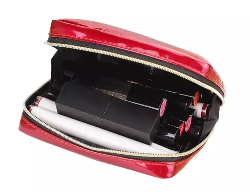 trousse-de-toilette-vernis-bordeaux-2-a-vos-trousses