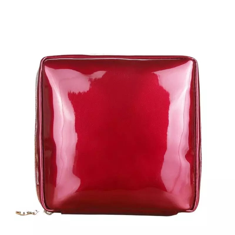 trousse-de-toilette-vernis-bordeaux-a-vos-trousses Trousse de toilette vernis bordeaux - À vos trousses
